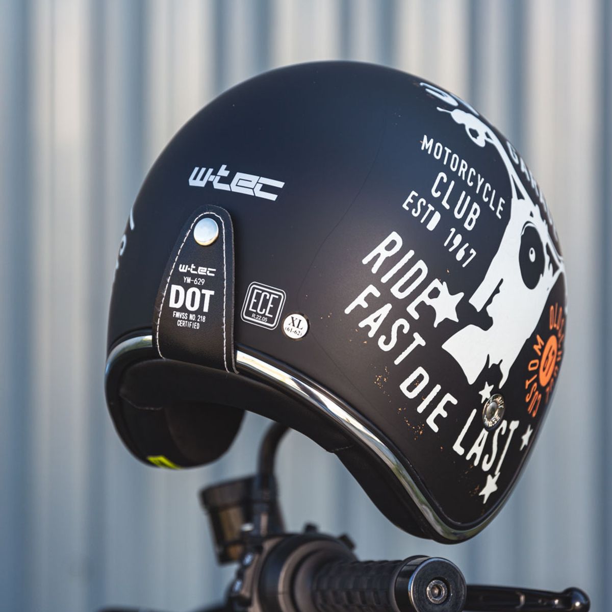 MC-hjelm W-TEC Café Racer - Vintage Garage