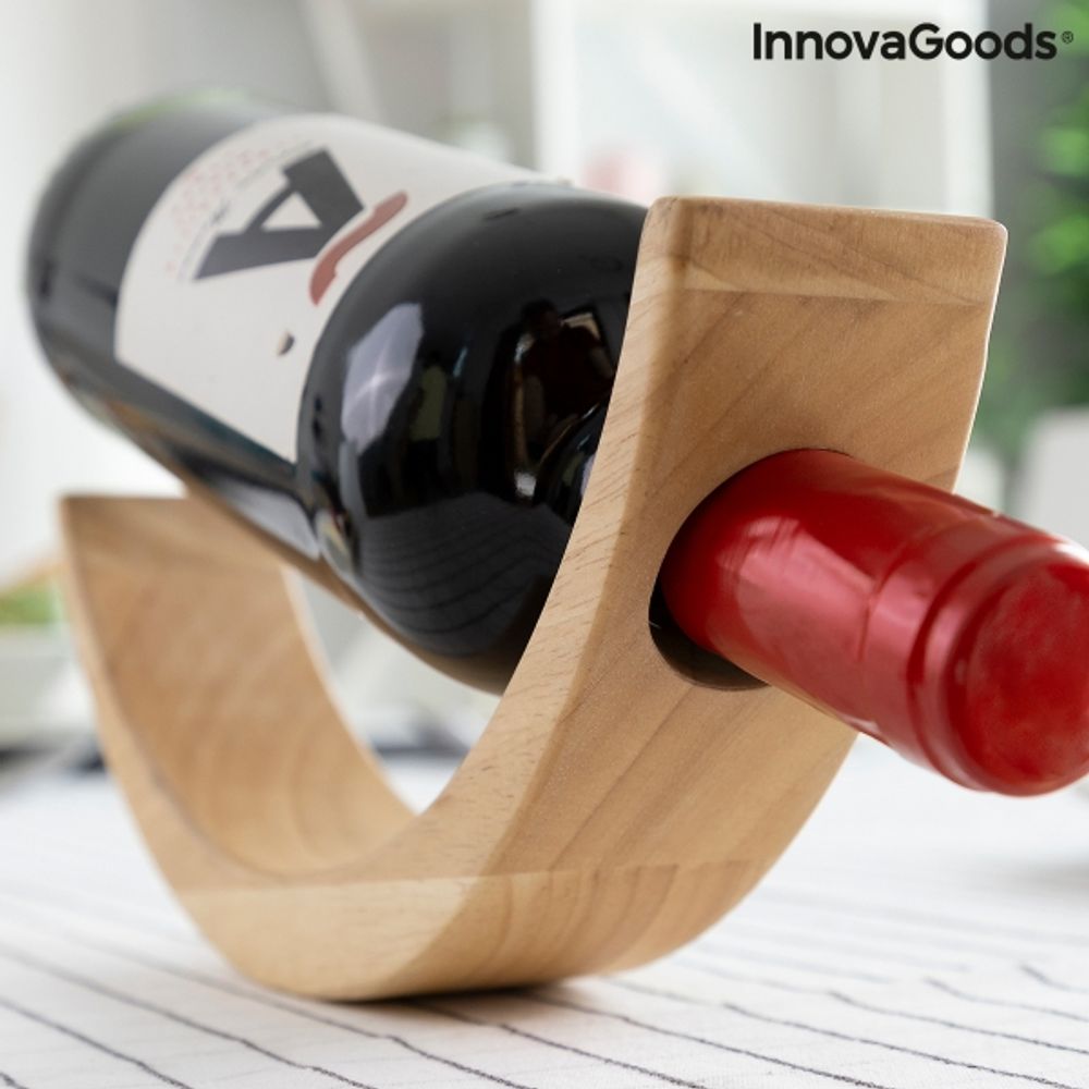 Vinflaskeholder av tre