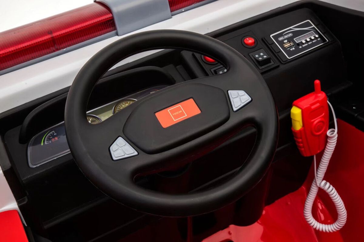 Gigantisk elektrisk brannbil for barn - 12V med gummihjul