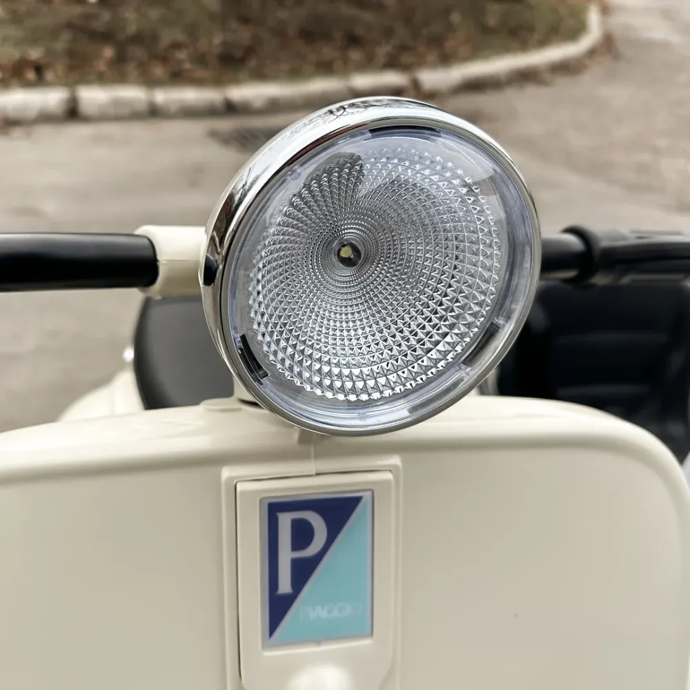 Vespa scooter for to barn 3-9 år - med revers